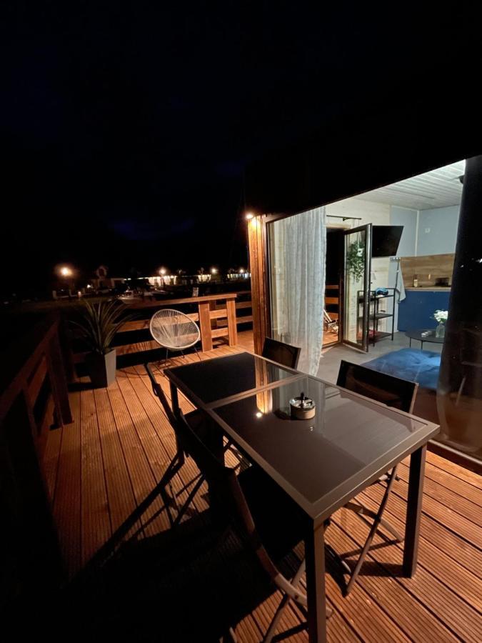 Xoxo Lake House Гижицко Екстериор снимка