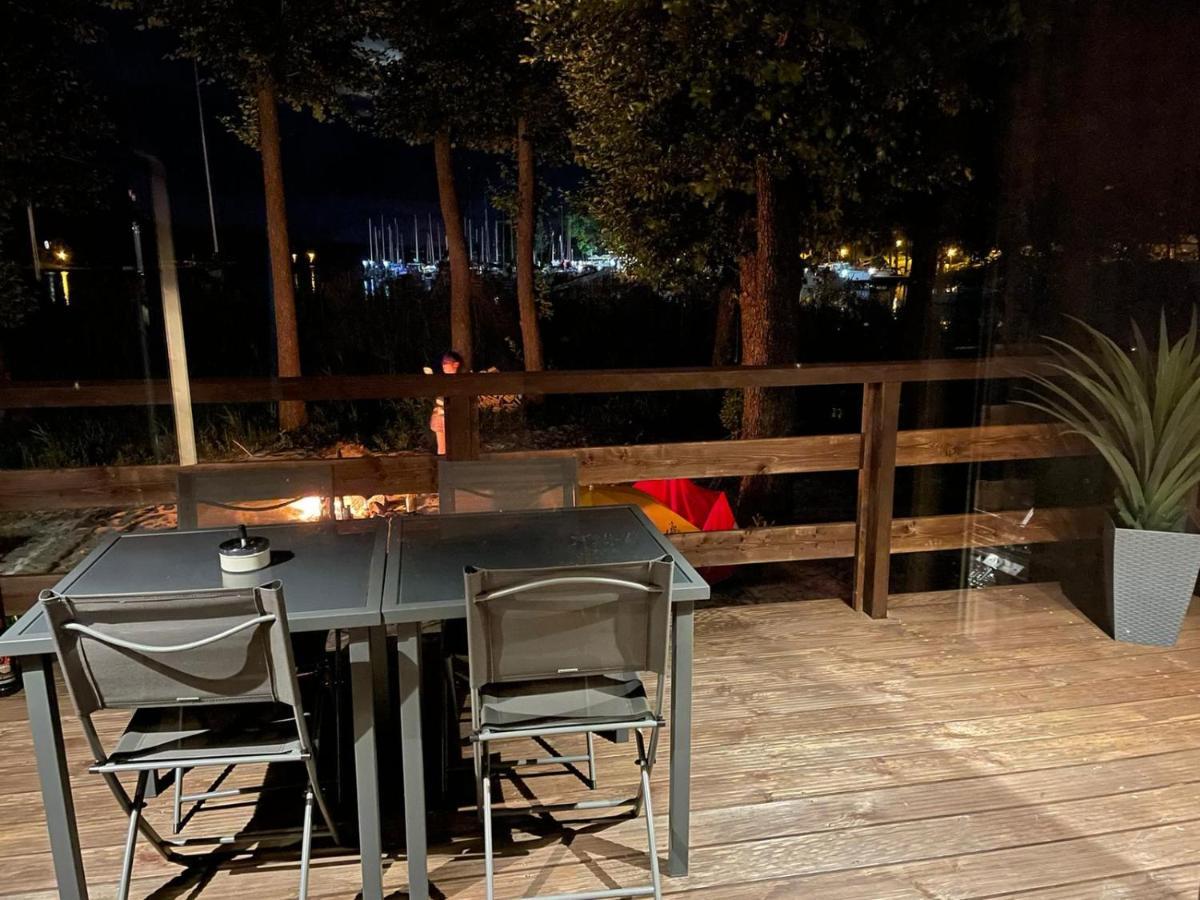 Xoxo Lake House Гижицко Екстериор снимка