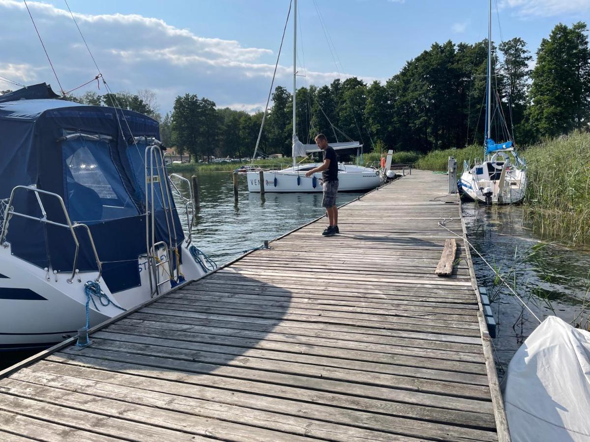 Xoxo Lake House Гижицко Екстериор снимка